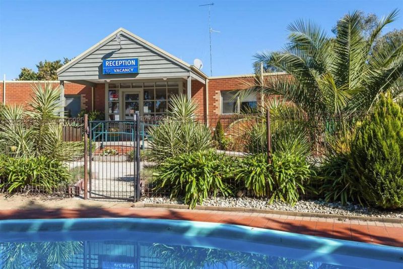 Caveat VIC Accommodation Bookings