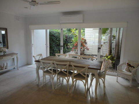 Noosa Entrance Waterfront Resort - Accommodation Bookings 0