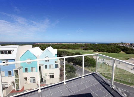 Lady Bay Resort - Accommodation Bookings 3