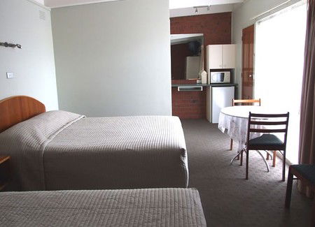 Abbotswood Motor Inn - Accommodation Bookings 4