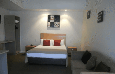 Burkes Hotel Motel - Accommodation Bookings 4