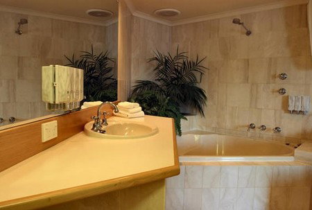 The Esplanade Motor Inn - Accommodation Bookings 3