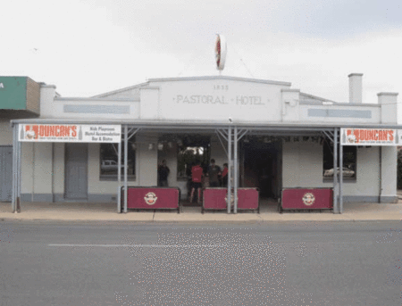 Pastoral Hotel - Accommodation Bookings