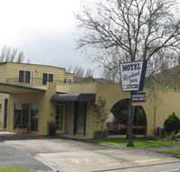 Riverbank Park Motel - Accommodation Bookings