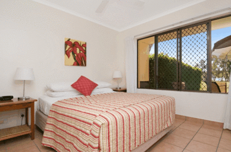 Cayman Quays - Accommodation Bookings 3