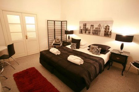  Accommodation Bookings
