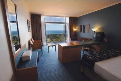 Absolute Beachfront Opal Cove Resort - Accommodation Bookings 1