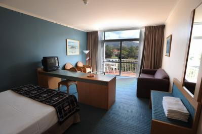 Absolute Beachfront Opal Cove Resort - Accommodation Bookings 2