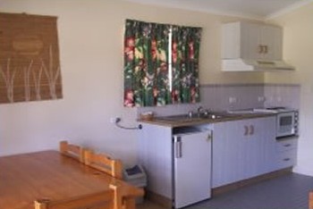 Halliday Bay Resort - thumb 0
