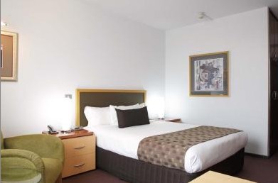 Quality Hotel On Olive - thumb 1