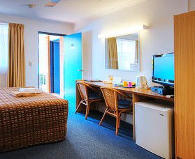 Blue Waters Motel - thumb 3