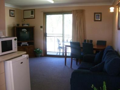 Bridge View Motel - thumb 5