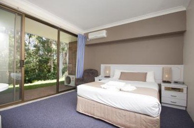 Island Palms Motor Inn - Accommodation Bookings 4