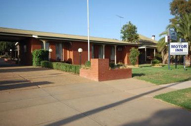 Junction Motor Inn - thumb 0