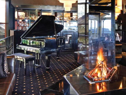 Echoes Hotel And Restaurant - Accommodation Bookings 3