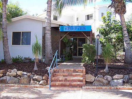 Palm Valley Motel And Holiday Units - Accommodation Bookings 1