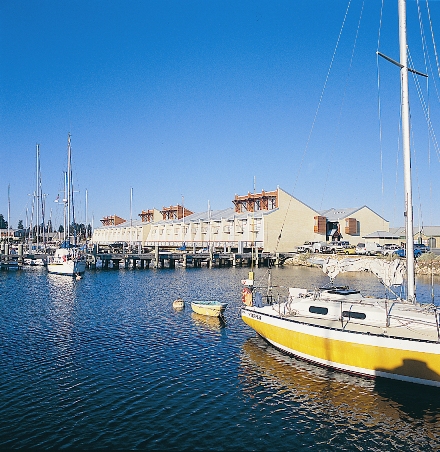 Quest Harbour Village - thumb 4