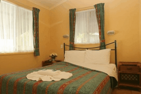 Cane Village Holiday Park - Accommodation Bookings