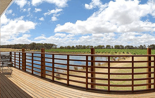 Bettenay's Vineyard And Winery - thumb 2