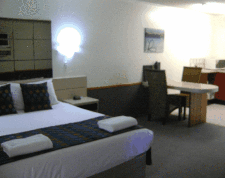 Rockhampton Court Motor Inn - Accommodation Bookings 1