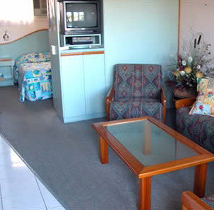 Caloundra Suncourt Motel - Accommodation Bookings 3