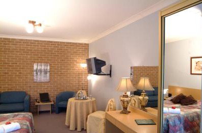 Campbelltown Colonial Motor Inn - Accommodation Bookings 3