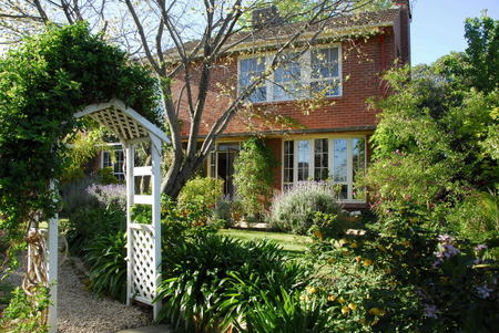 Kirkendale Bed And Breakfast - thumb 0