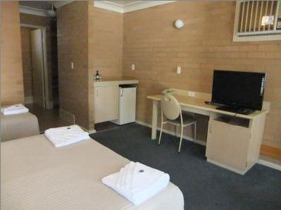 Country Comfort Cowra Countryman Motor Inn - Accommodation Bookings 4