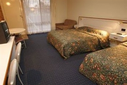 Orange Motor Lodge - thumb 2