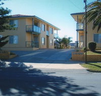 AA Madalena Court Holiday Apartments - Accommodation Bookings