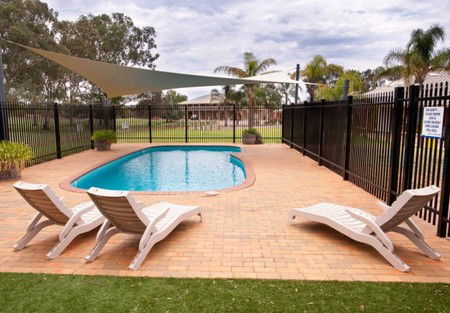 Standpipe Golf Motor Inn - Accommodation Bookings 1