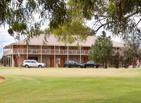 Standpipe Golf Motor Inn - Accommodation Bookings 2
