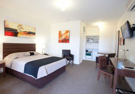 Standpipe Golf Motor Inn - Accommodation Bookings 3