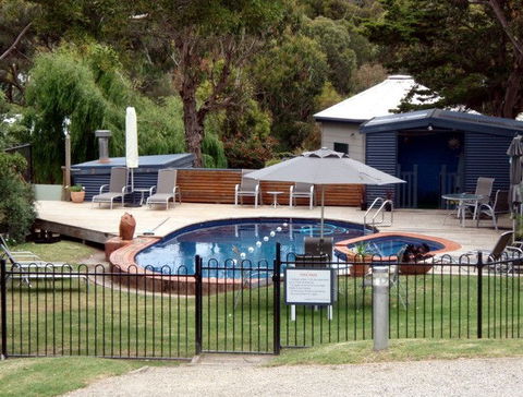 Aireys Inlet Getaway - Accommodation Bookings 4