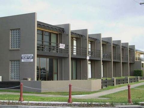 Centreport Units - Accommodation Bookings 0