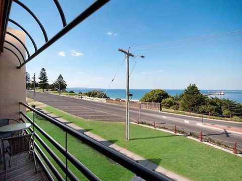 Centreport Units - Accommodation Bookings 1