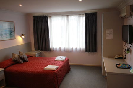 Hume Villa Motor Inn - Accommodation Bookings 1
