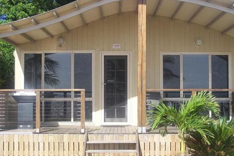 BIG4 Rollingstone Beach Caravan Resort - Accommodation Bookings 1