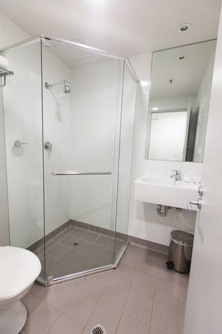 Y Hotel Hyde Park - Accommodation Bookings 4