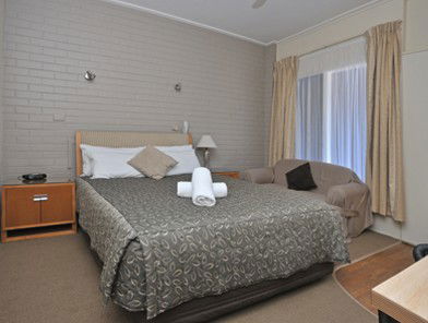 The Elm Motel - Accommodation Bookings 2