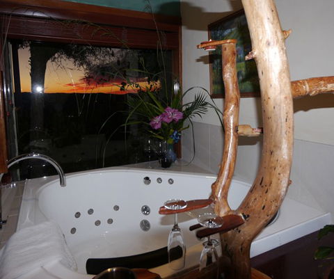 Lillypillys Cottages & Day Spa - Accommodation Bookings 7