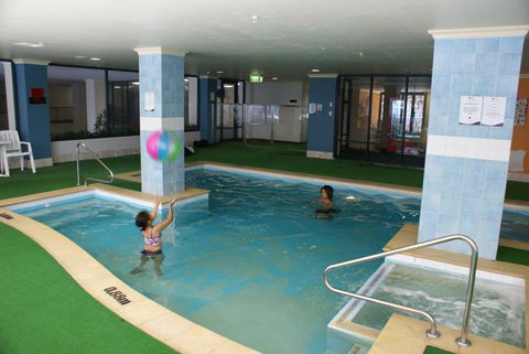 Starwest Alderney On Hay Apartments - Accommodation Bookings 6
