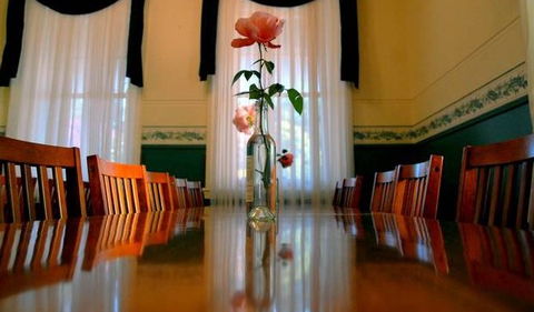 Abernethy Guesthouse - Accommodation Bookings 1