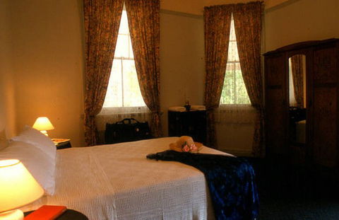 Abernethy Guesthouse - Accommodation Bookings 4