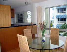 Estoril On Moffat Holiday Apartments - thumb 3