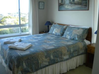 Estoril On Moffat Holiday Apartments - Accommodation Bookings 7