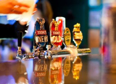 Harp Deluxe Hotel - Accommodation Bookings 1