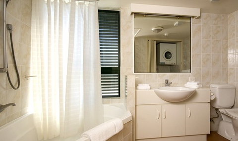 Tropic Towers Apartments - Accommodation Bookings 1