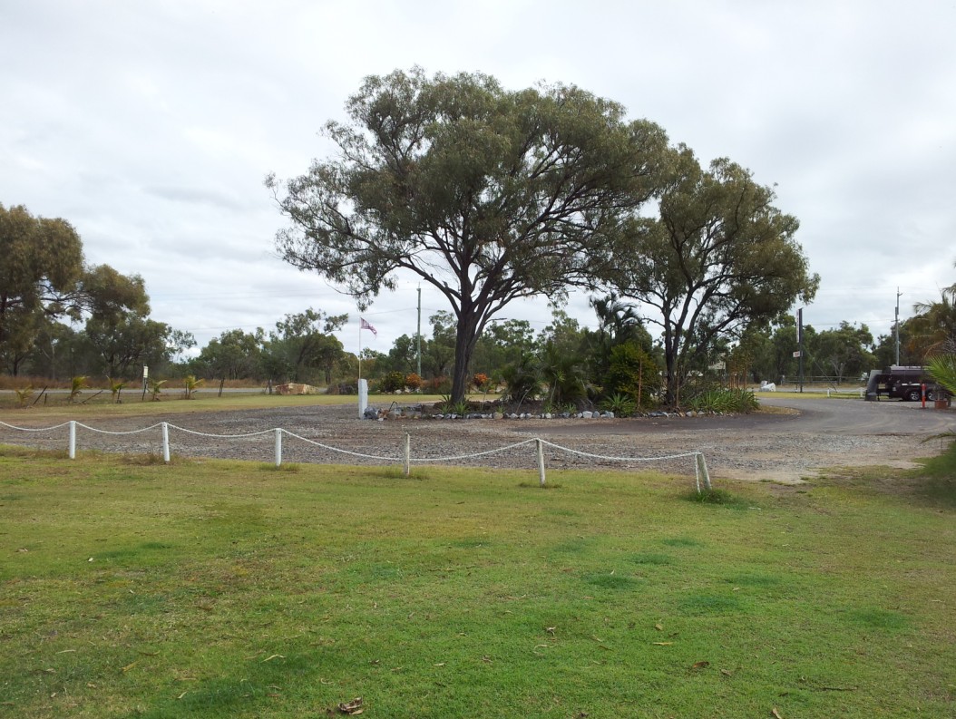Bowen Arrow Motel - thumb 5