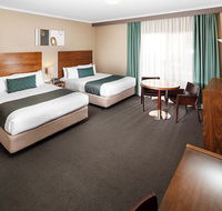 Quality Hotel Dickson - Accommodation Bookings